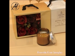 Zestaw świec z naturalnego wosku eukaliptusowego w brązowej butelce z korkową pokrywką