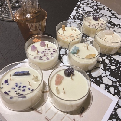 AROMA HOME Niestandardowe logo Wosk sojowy Kryształowe kamienne świece Duże pachnące 10 uncji