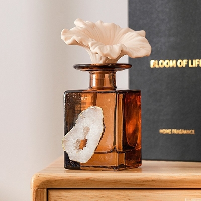 Olejek eteryczny do aromaterapii Biurowe powietrze Świeży pokój Perfumy Szklana butelka Dyfuzor trzcinowy