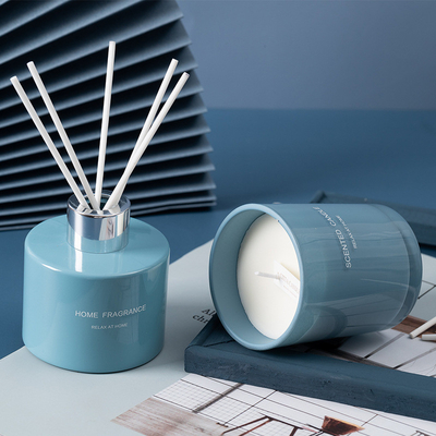 AROMA HOME Olejek zapachowy Wyjątkowy dyfuzor trzcinowy Zestaw upominkowy świec zapachowych