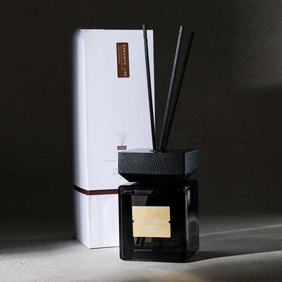 Szklana butelka Stick Aroma Luxury Home Scents dyfuzor trzcinowy 500 ml z opakowaniem