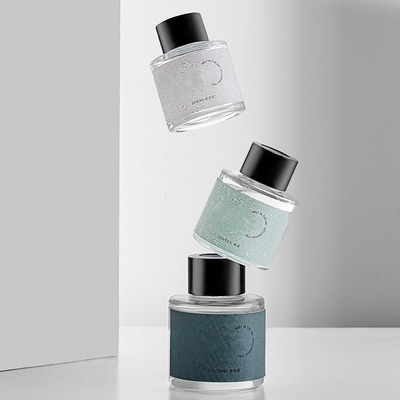 50 ml Aromaterapia Szklana butelka Odświeżacz powietrza Dyfuzor samochodowy z silikonową matą antypoślizgową