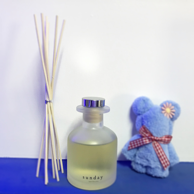 Aroma Reed Dyfuzor 126ml Lawendowy zapach Luksusowy zestaw upominkowy ze srebrną pokrywką