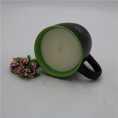 Zapachowa, matowa, czarna świeca ceramiczna Citronella Tea Cup Candle